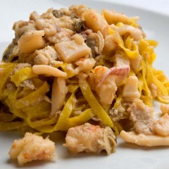 Tagliolini al ragu' bianco di pesci di sabbia